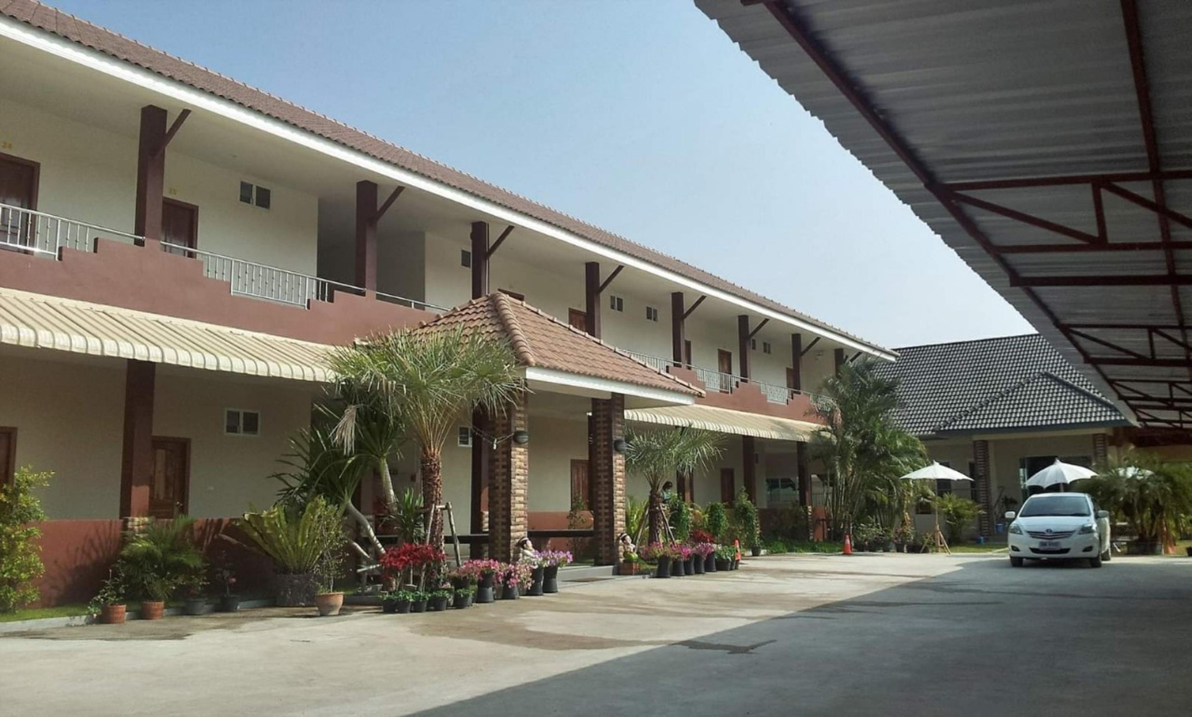 Mayuree Resort Udon Thani Exterior photo