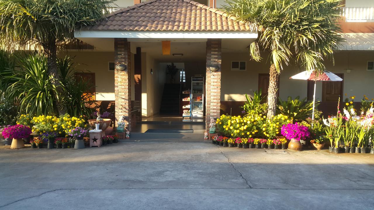 Mayuree Resort Udon Thani Exterior photo